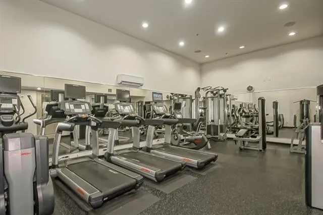 $1,950 | 1201 Canal Street, Unit 358, New Orleans, LA 70112