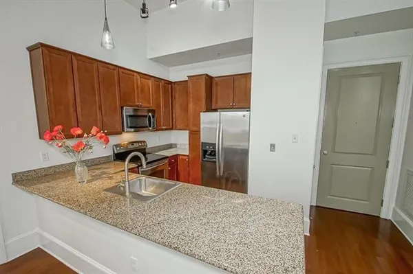 $1,950 | 1201 Canal Street, Unit 358, New Orleans, LA 70112