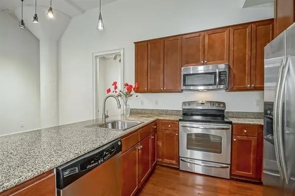 $1,950 | 1201 Canal Street, Unit 358, New Orleans, LA 70112