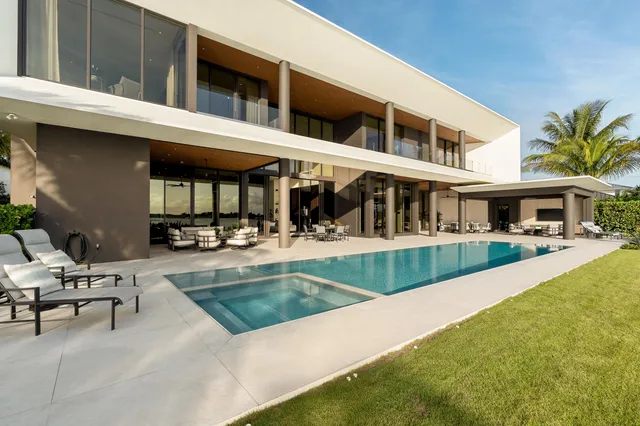 $45,000,000 | 5211 Pennock Point Road, Jupiter, FL 33458