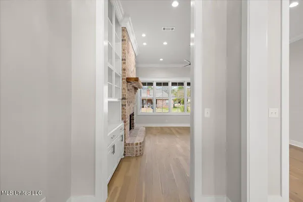 $595,000 | 111 Grand Oak Boulevard, Clinton, MS 39056