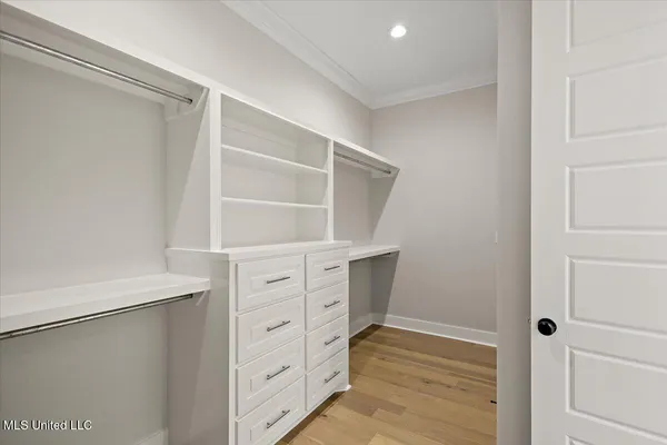 $595,000 | 111 Grand Oak Boulevard, Clinton, MS 39056