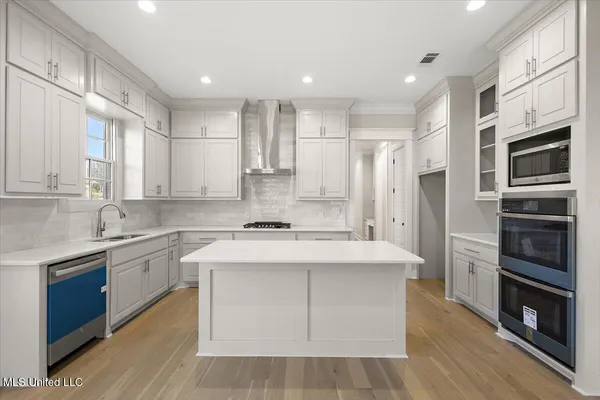 $595,000 | 111 Grand Oak Boulevard, Clinton, MS 39056