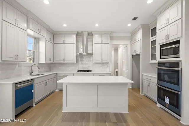 $595,000 | 111 Grand Oak Boulevard, Clinton, MS 39056