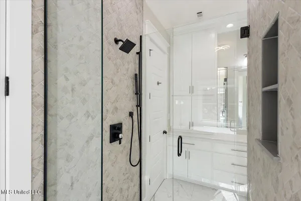 $595,000 | 111 Grand Oak Boulevard, Clinton, MS 39056