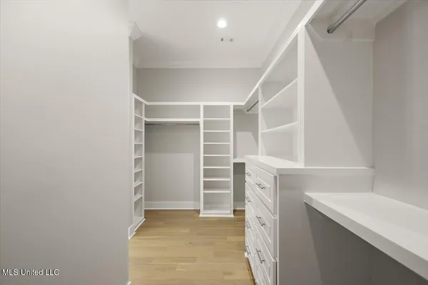 $595,000 | 111 Grand Oak Boulevard, Clinton, MS 39056