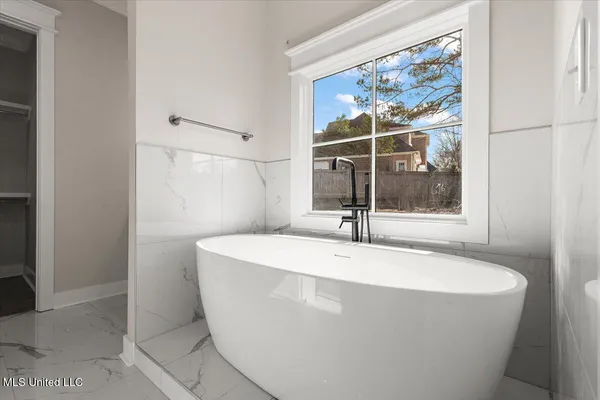 $595,000 | 111 Grand Oak Boulevard, Clinton, MS 39056