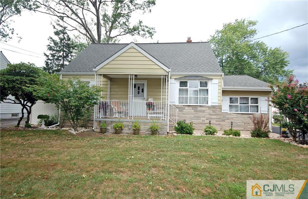 518 Decatur Avenue Middlesex, NJ 08846 - Photo 1 of 25 Gallery Image 1