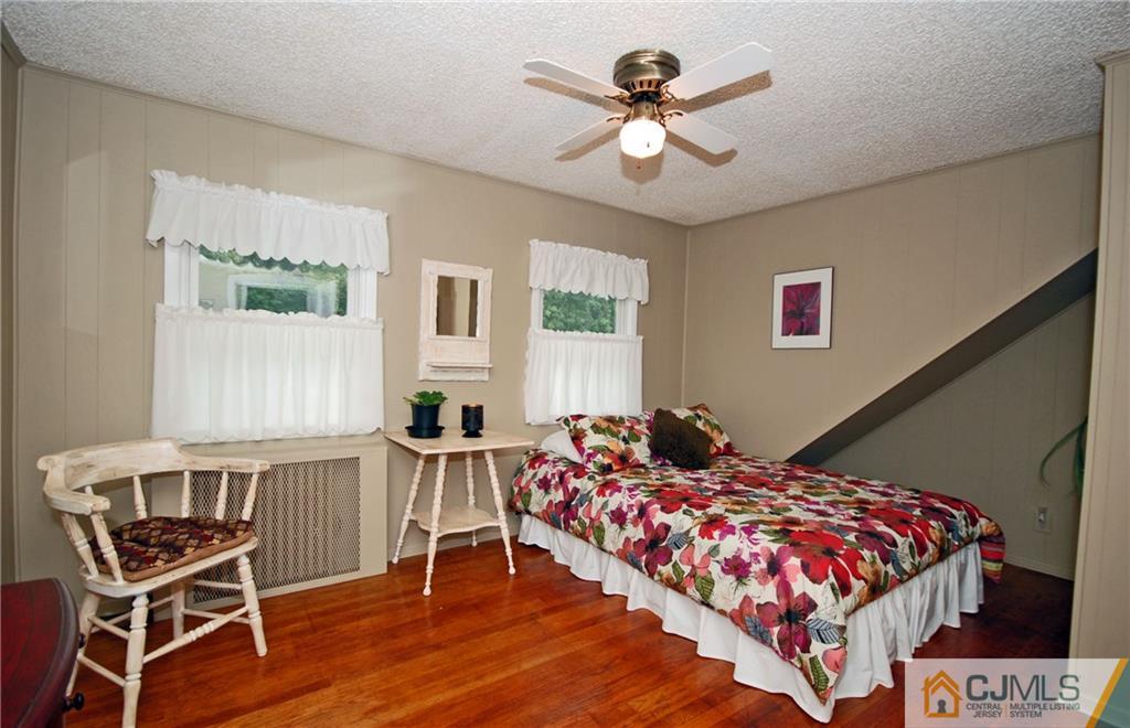 518 Decatur Avenue Middlesex, NJ 08846 - Photo 16 of 25 Gallery Image 16
