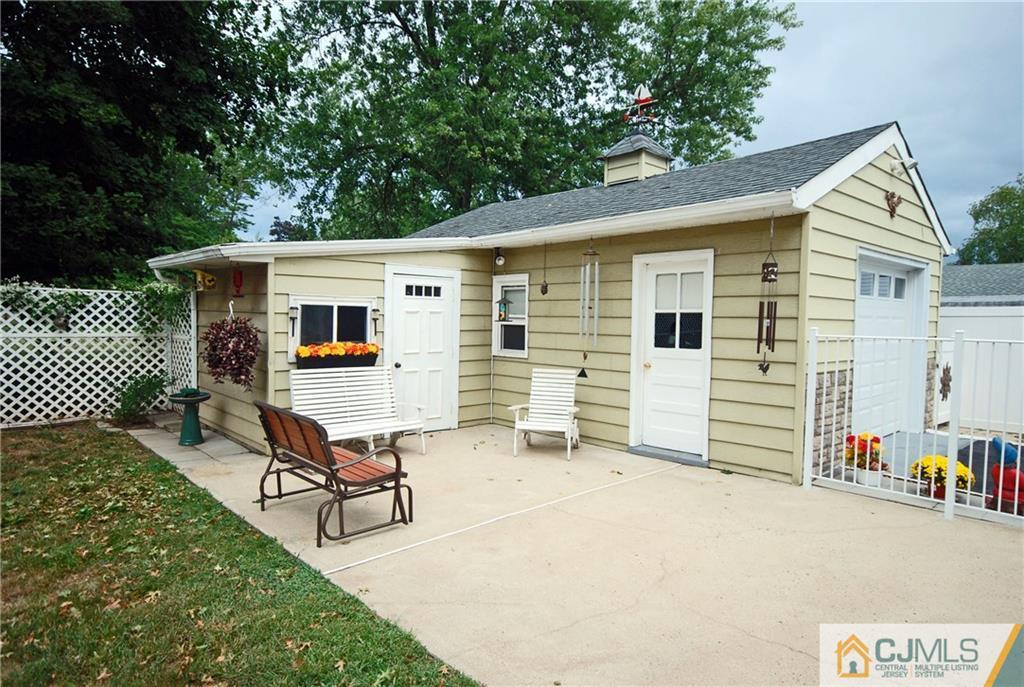 518 Decatur Avenue Middlesex, NJ 08846 - Photo 20 of 25 Gallery Image 20