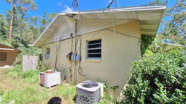 a view of a outdoor space