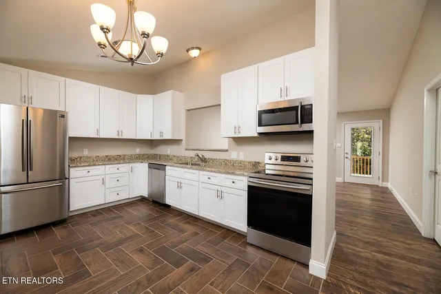 $287,000 | 150 Oak Pl Circle, Madisonville, TN 37354