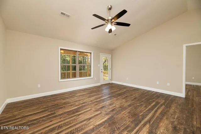 $289,000 | 150 Oak Pl Circle, Madisonville, TN 37354