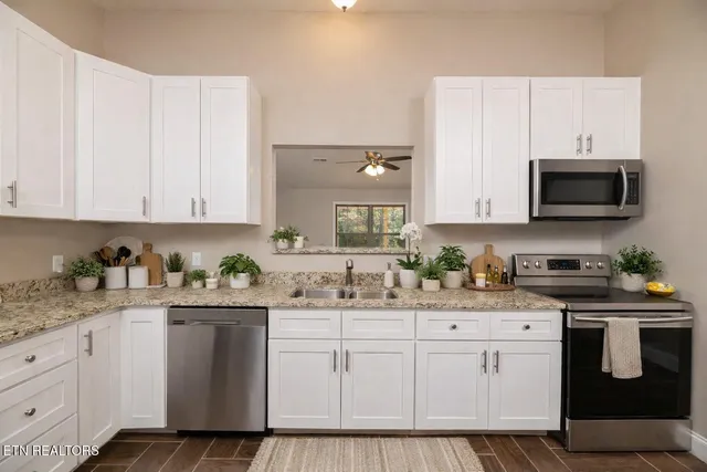 $287,000 | 150 Oak Pl Circle, Madisonville, TN 37354