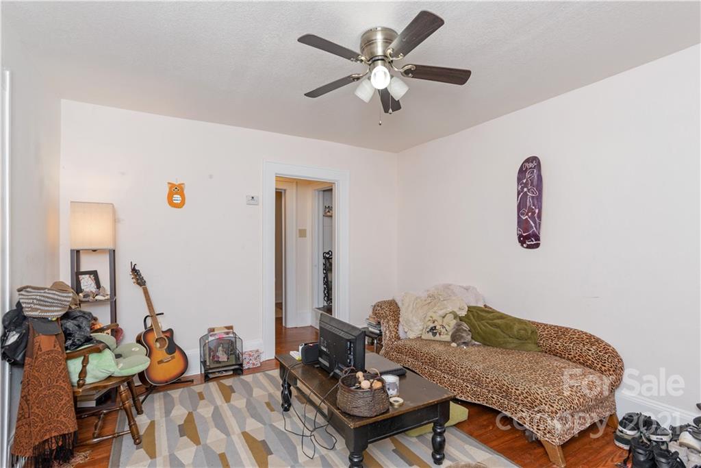 23 Ridgelawn Road Asheville, NC 28806 - Photo 19 of 30 Gallery Image 19