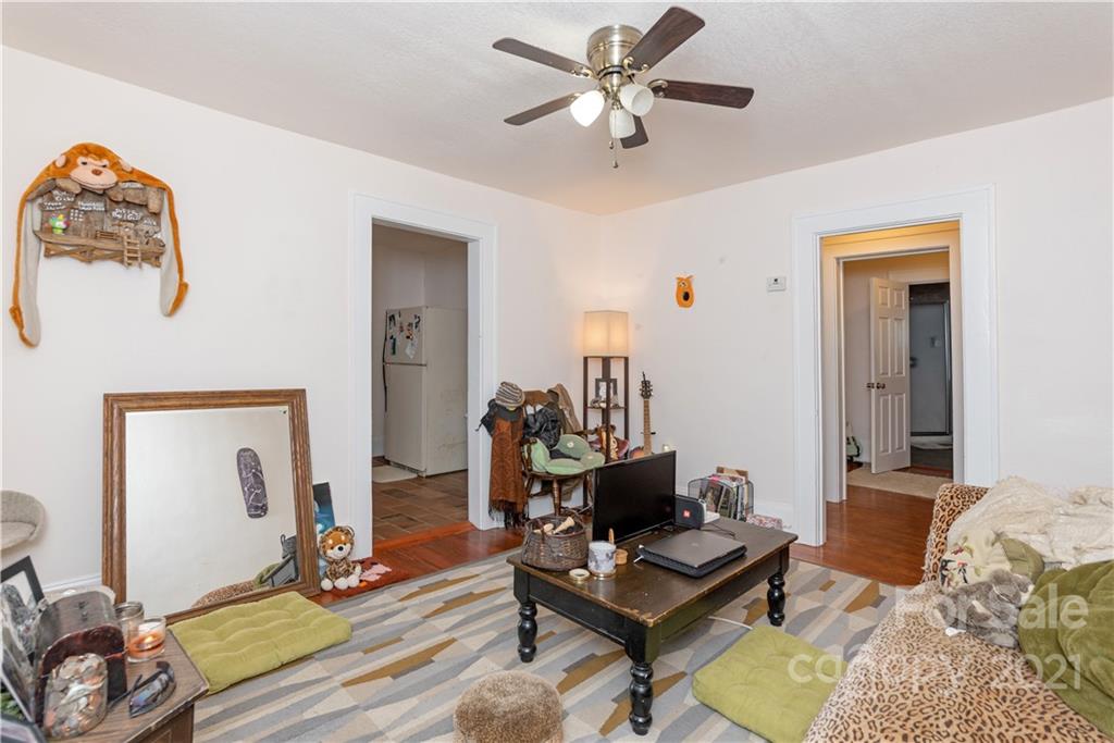 23 Ridgelawn Road Asheville, NC 28806 - Photo 20 of 30 Gallery Image 20