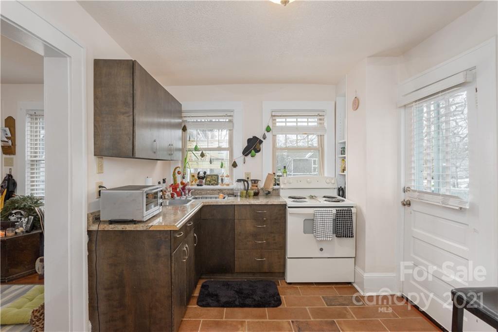 23 Ridgelawn Road Asheville, NC 28806 - Photo 21 of 30 Gallery Image 21