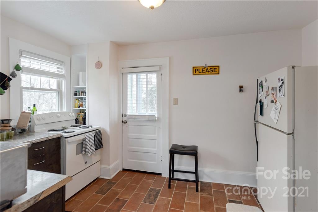 23 Ridgelawn Road Asheville, NC 28806 - Photo 22 of 30 Gallery Image 22