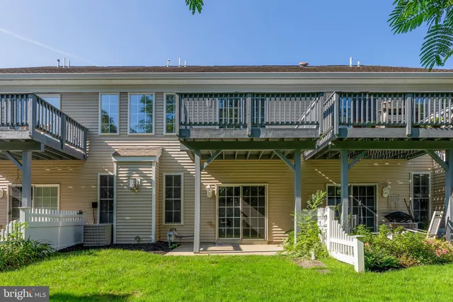 a house view with a backyard space