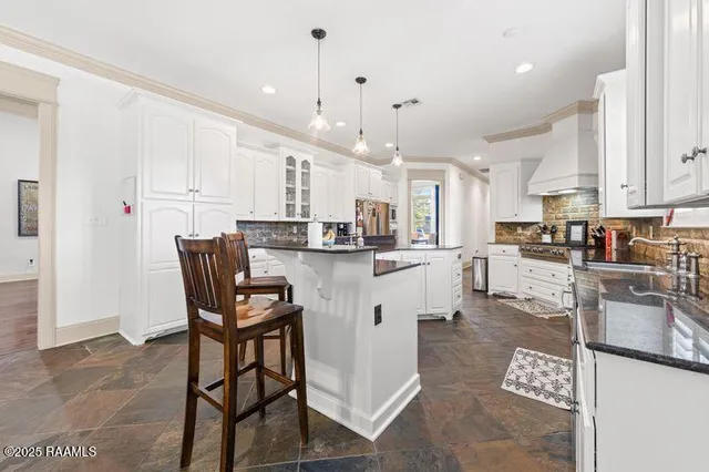 $579,000 | 104 Bridge Creek Cove, Lafayette, LA 70508