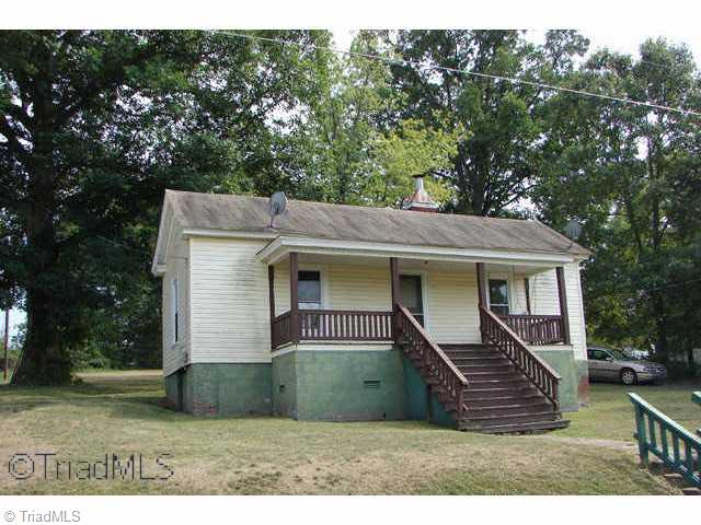 1314 Ridge Avenue Eden, NC 27288 - Photo 2 of 5 Other.
