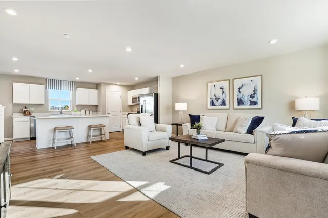 $369,900 | 1725 Sunglow Lane, DeKalb, IL 60115