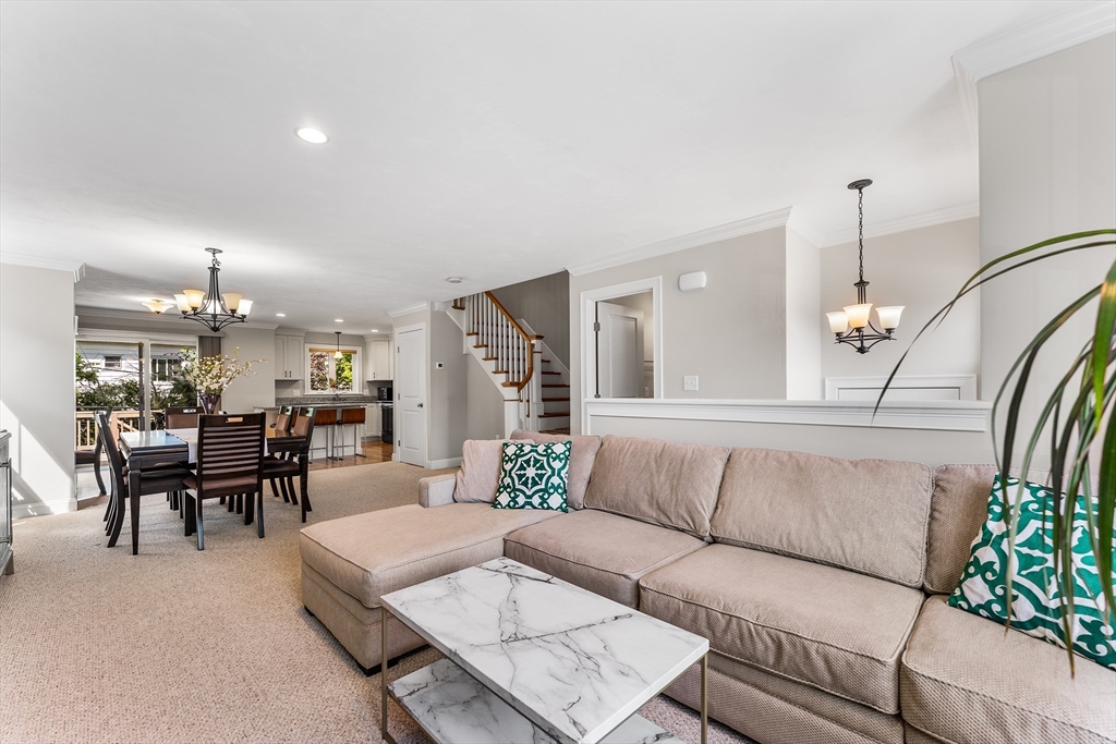 13 A Prentice Street Worcester, MA 01604 - Photo 4 of 24 Gallery Image 4