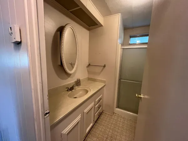 $470,000 | 37129 Pebble Lane, Squaw Valley, CA 93675