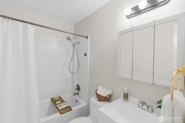 $669,000 | 2205 M Street Northeast, Unit AB, Auburn, WA 98002