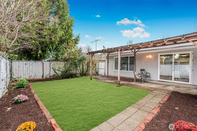 $669,000 | 2205 M Street Northeast, Unit AB, Auburn, WA 98002