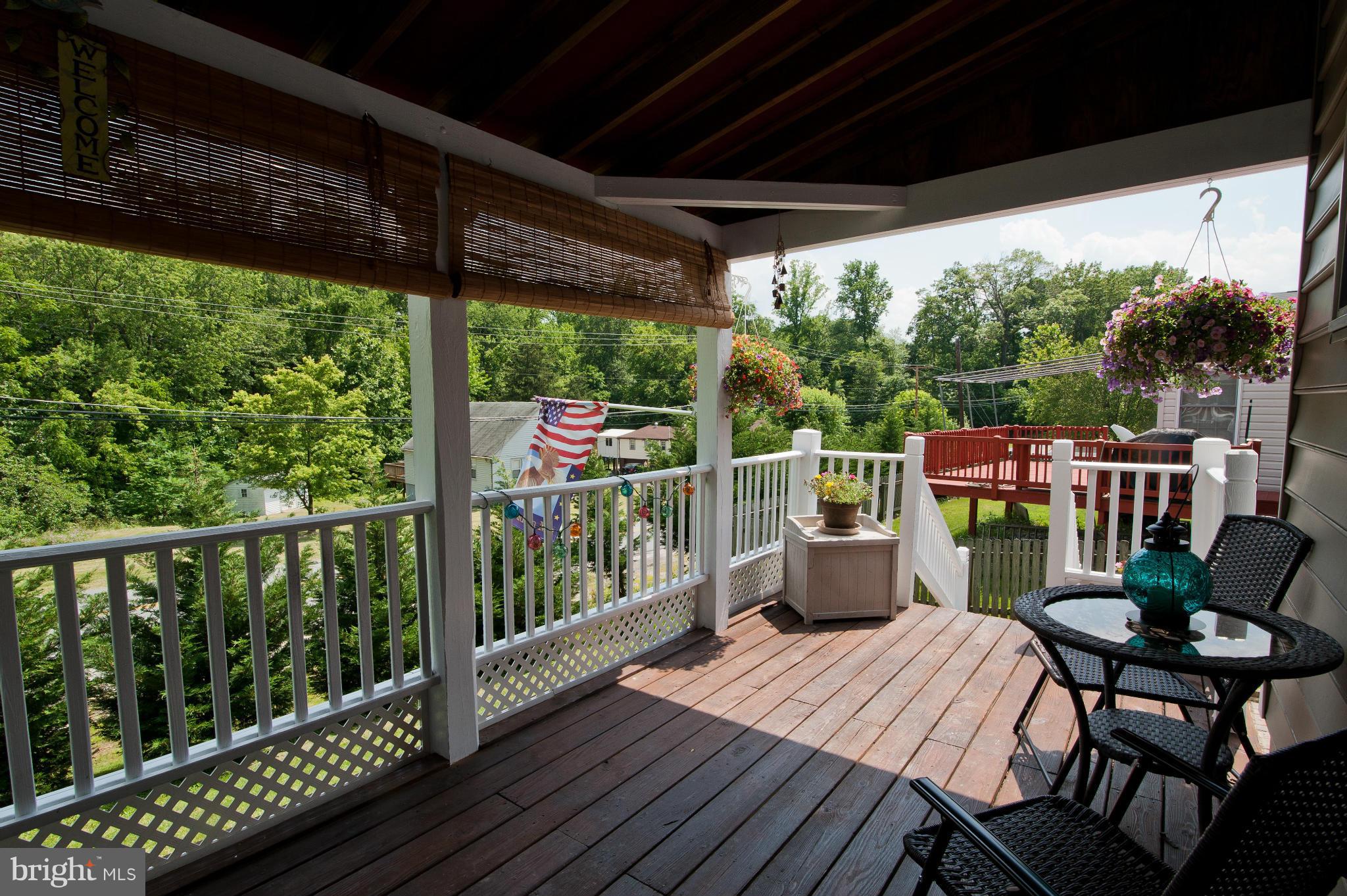 9103 Gardenia Road Baltimore, MD 21236 - Photo 27 of 27 Exterior (Rear) Deck