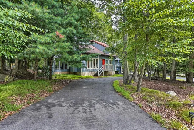 $375,000 | 348 Fernwood Drive, East Stroudsburg, PA 18301