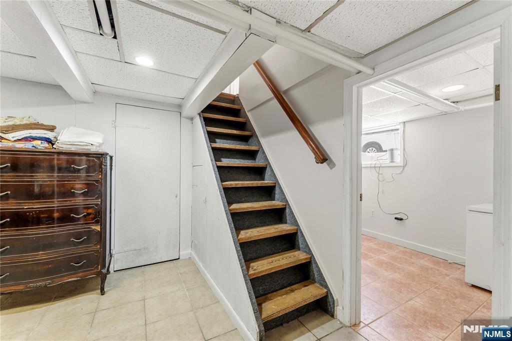 24 Robertson Road West Orange, NJ 07052 - Photo 20 of 27