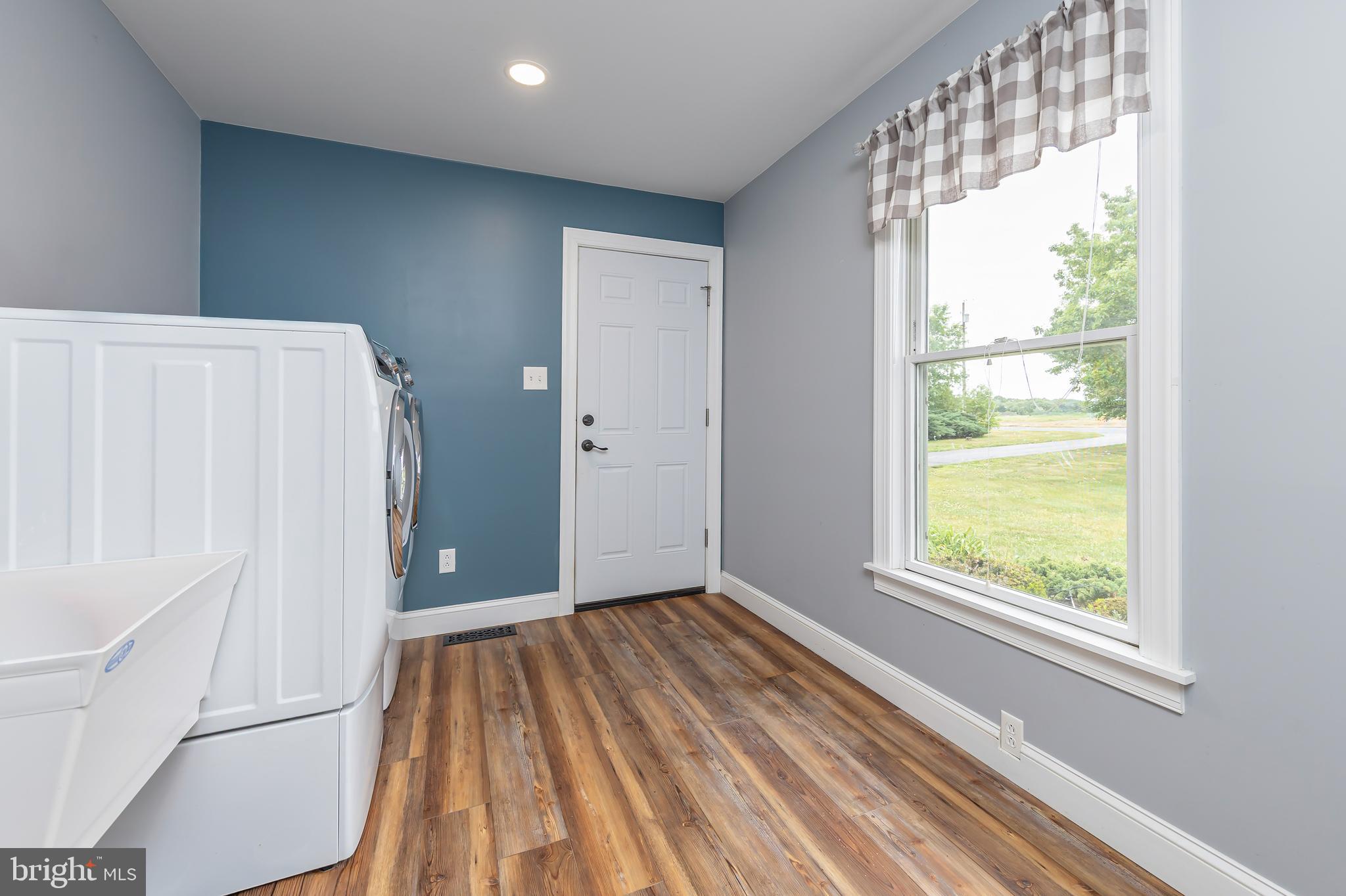 172 Mill Road Elmer, NJ 08318 - Photo 17 of 33 First floor laundry room