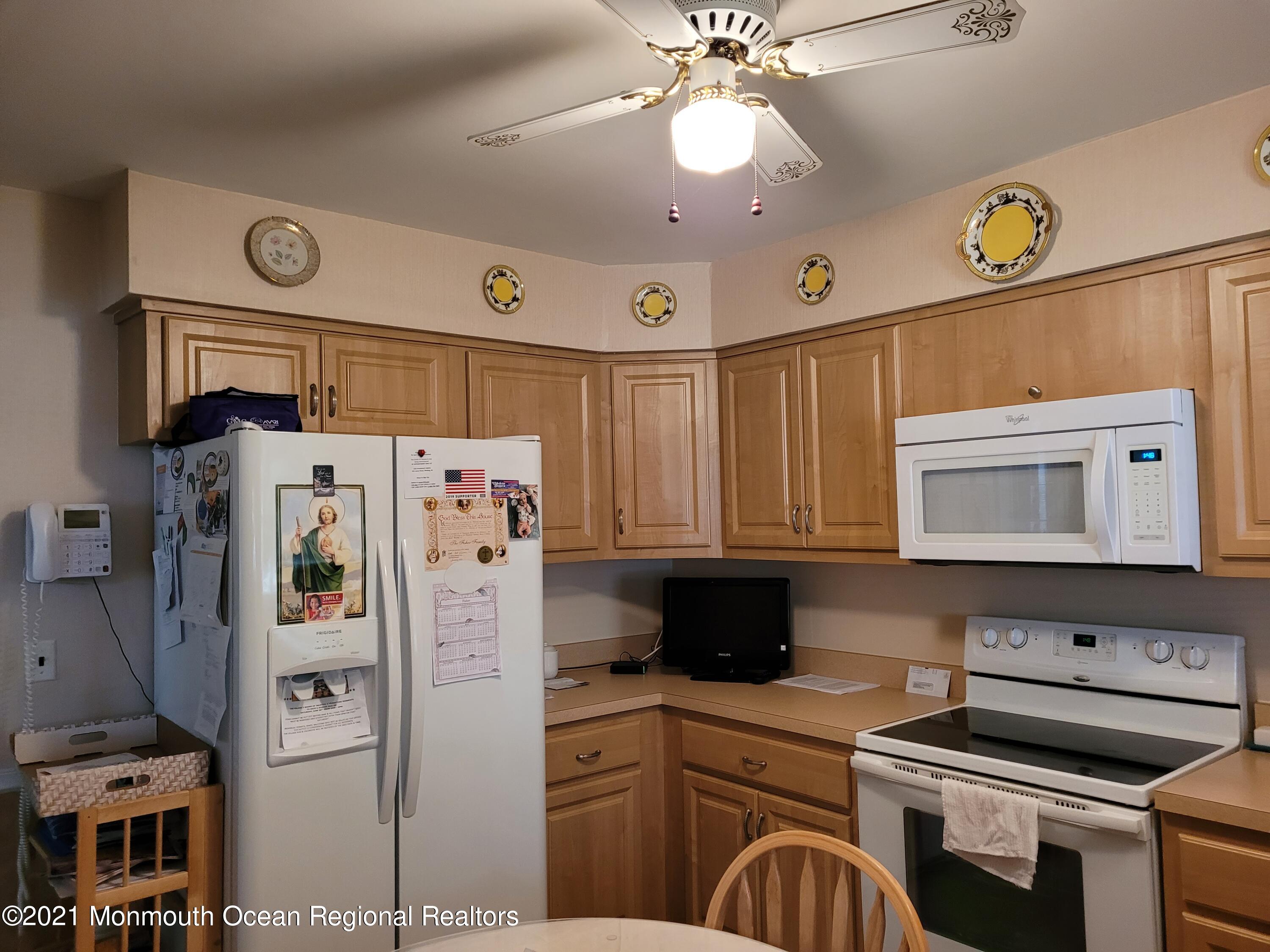 2 Quaker Lane, Unit B Whiting, NJ 08759 - Photo 20 of 27 20210601_134843