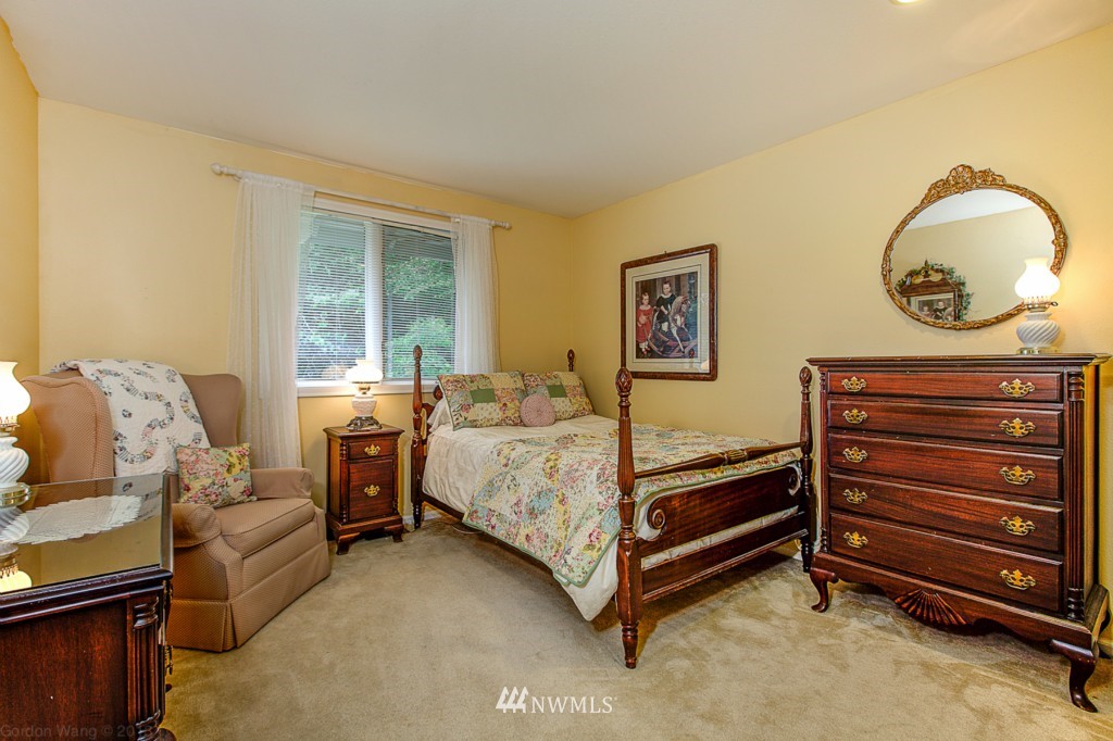 23530 53rd Avenue Southeast Bothell, WA 98021 - Photo 15 of 25
