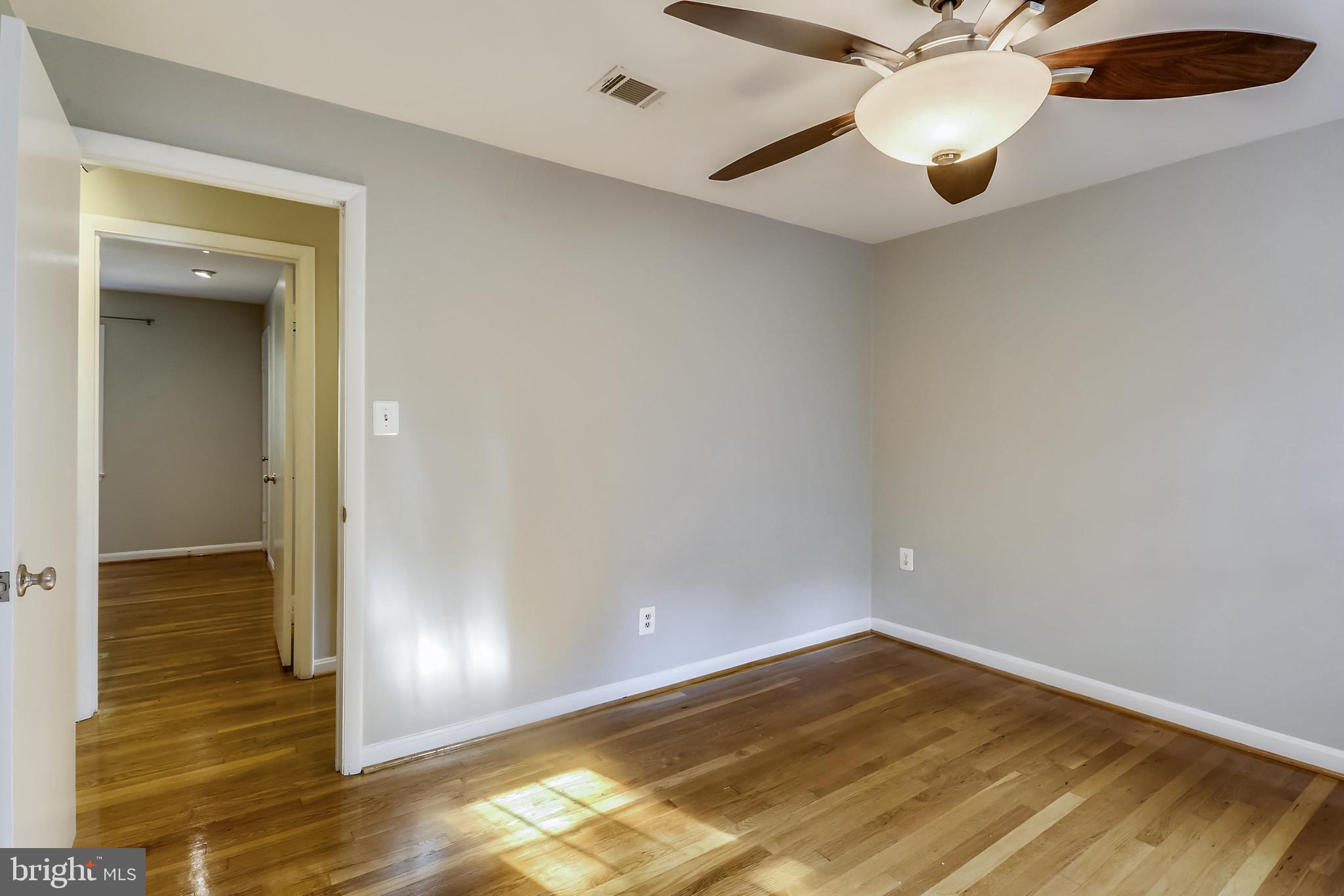 11909 Seven Locks Road Potomac, MD 20854 - Photo 19 of 43 Gallery Image 19