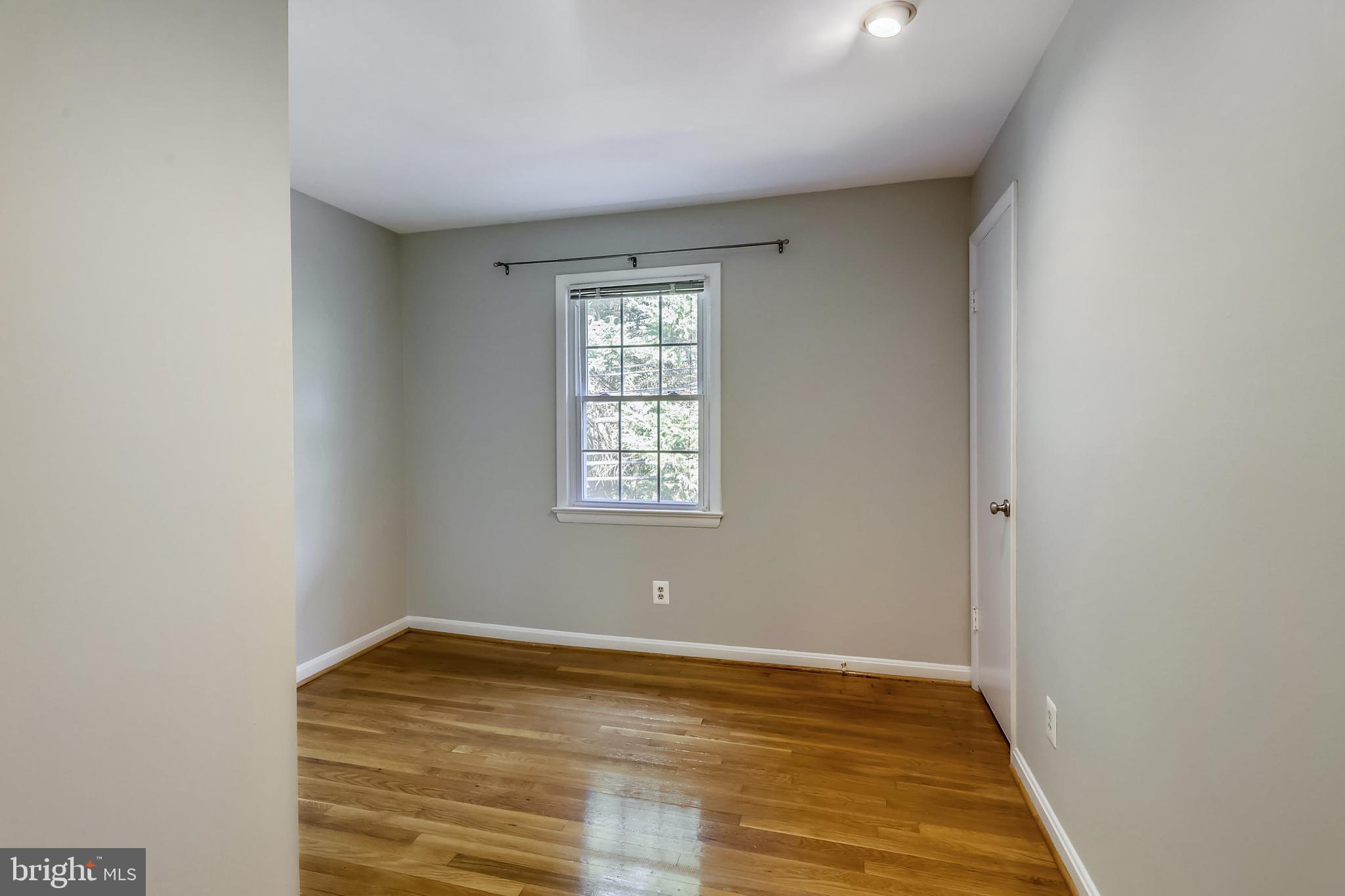 11909 Seven Locks Road Potomac, MD 20854 - Photo 26 of 43 Bedroom #4