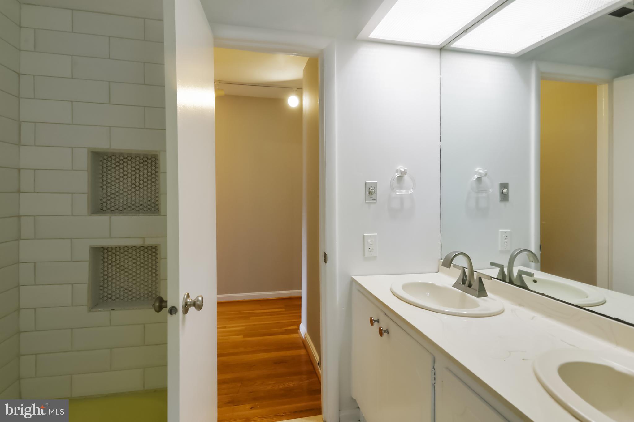 11909 Seven Locks Road Potomac, MD 20854 - Photo 29 of 43 With double sinks!