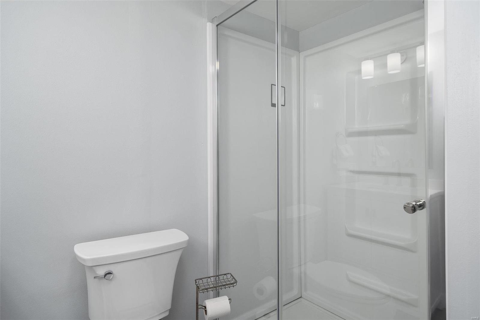 9174 Eager Road St. Louis, MO 63144 - Photo 20 of 32 Gallery Image 20