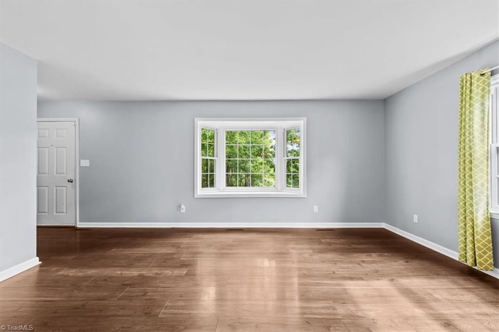 836 Greystone Road Asheboro, NC 27203 - Photo 5 of 41 Gallery Image 5