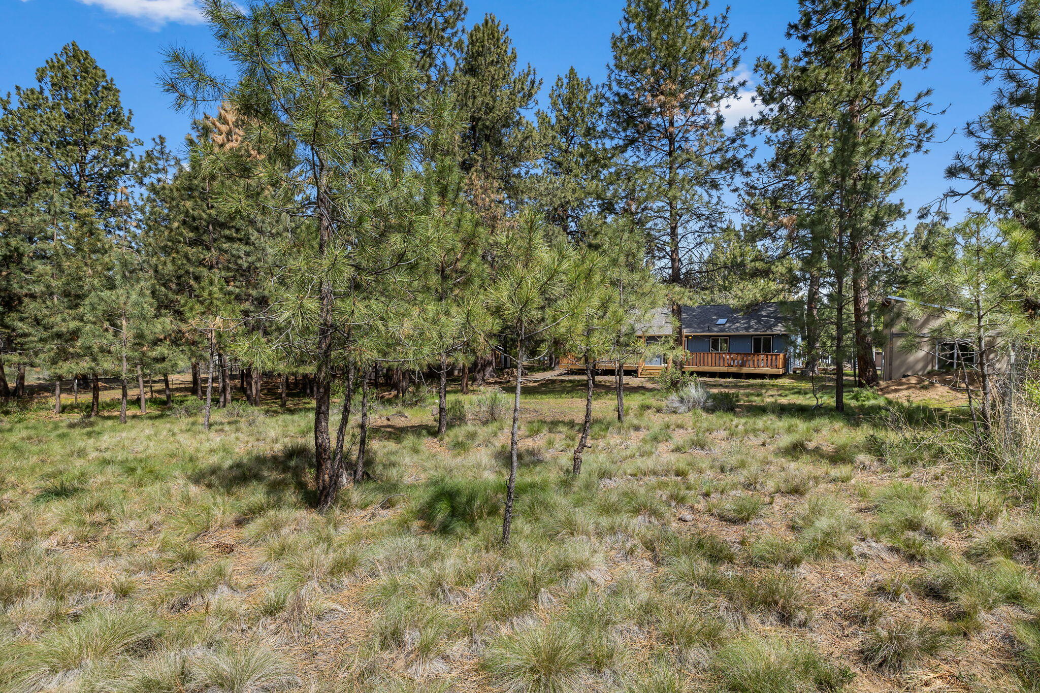18887 Choctaw Road Bend, OR 97702 - Photo 11 of 38 1.01 acres, almost flat, room for your hobbies and toys!