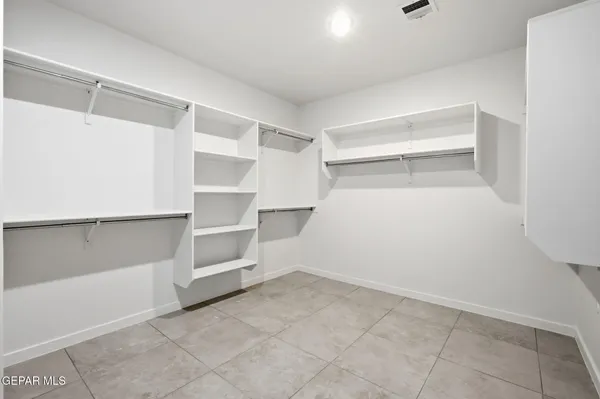 $575,000 | 13208 Nacho Alvarado Drive, Clint, TX 79836