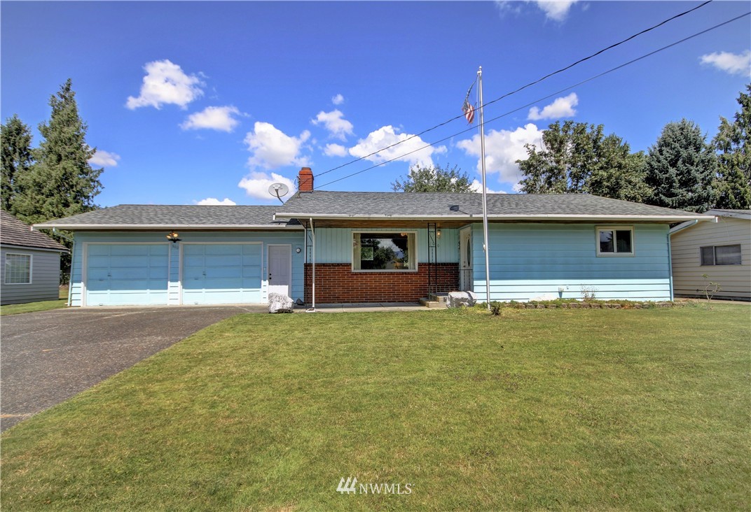 300 First Street Sumas, WA 98295 - Photo 1 of 25 Gallery Image 1