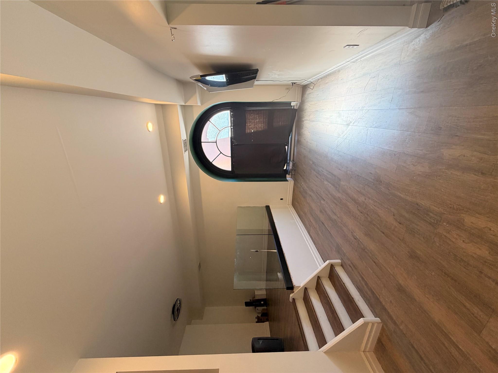 1250 North Avenue New Rochelle, NY 10804 - Photo 3 of 10