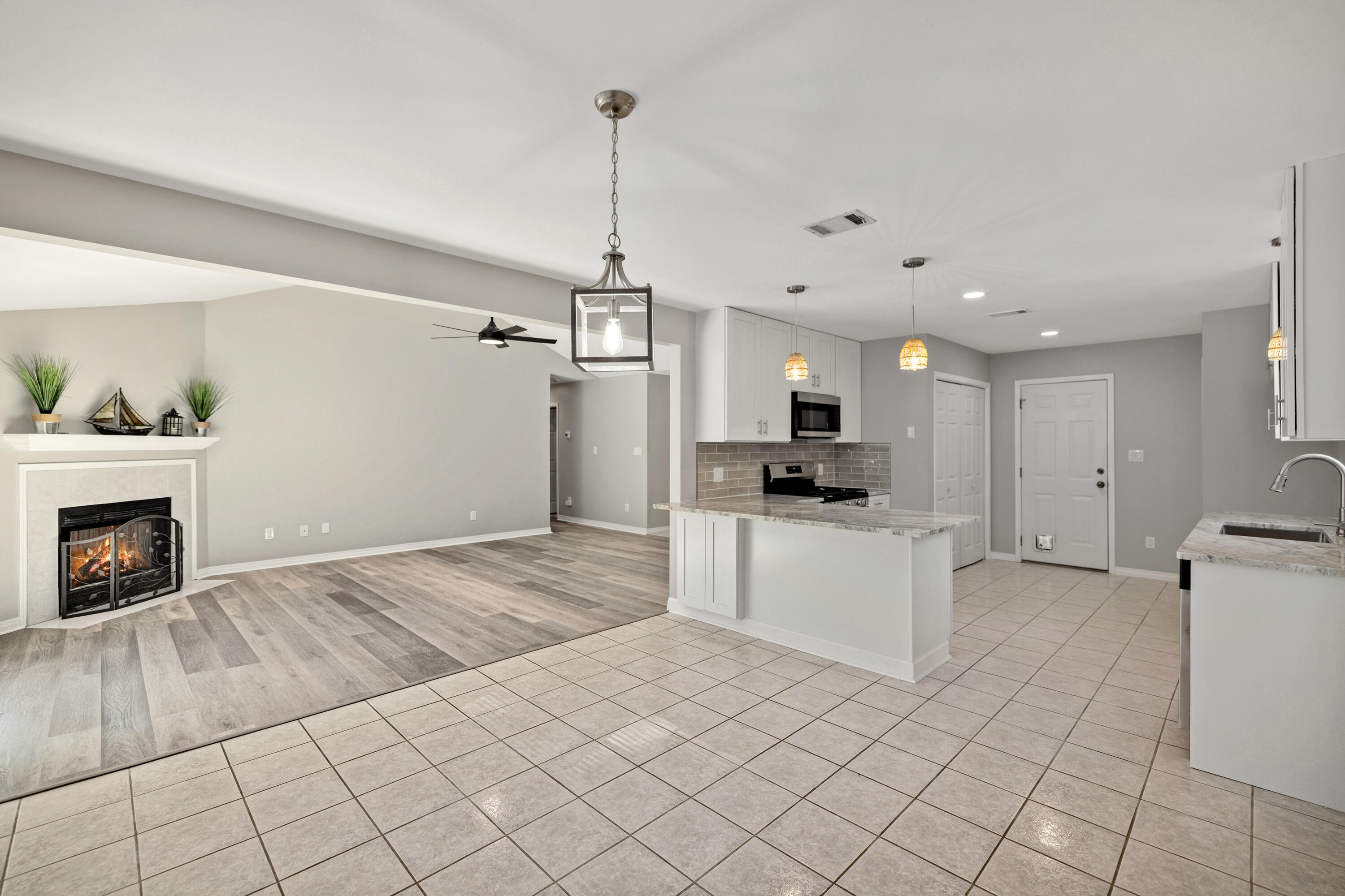 140 Harding Road Niceville, FL 32578 - Photo 12 of 56 140HardingRd-Niceville-FL-035