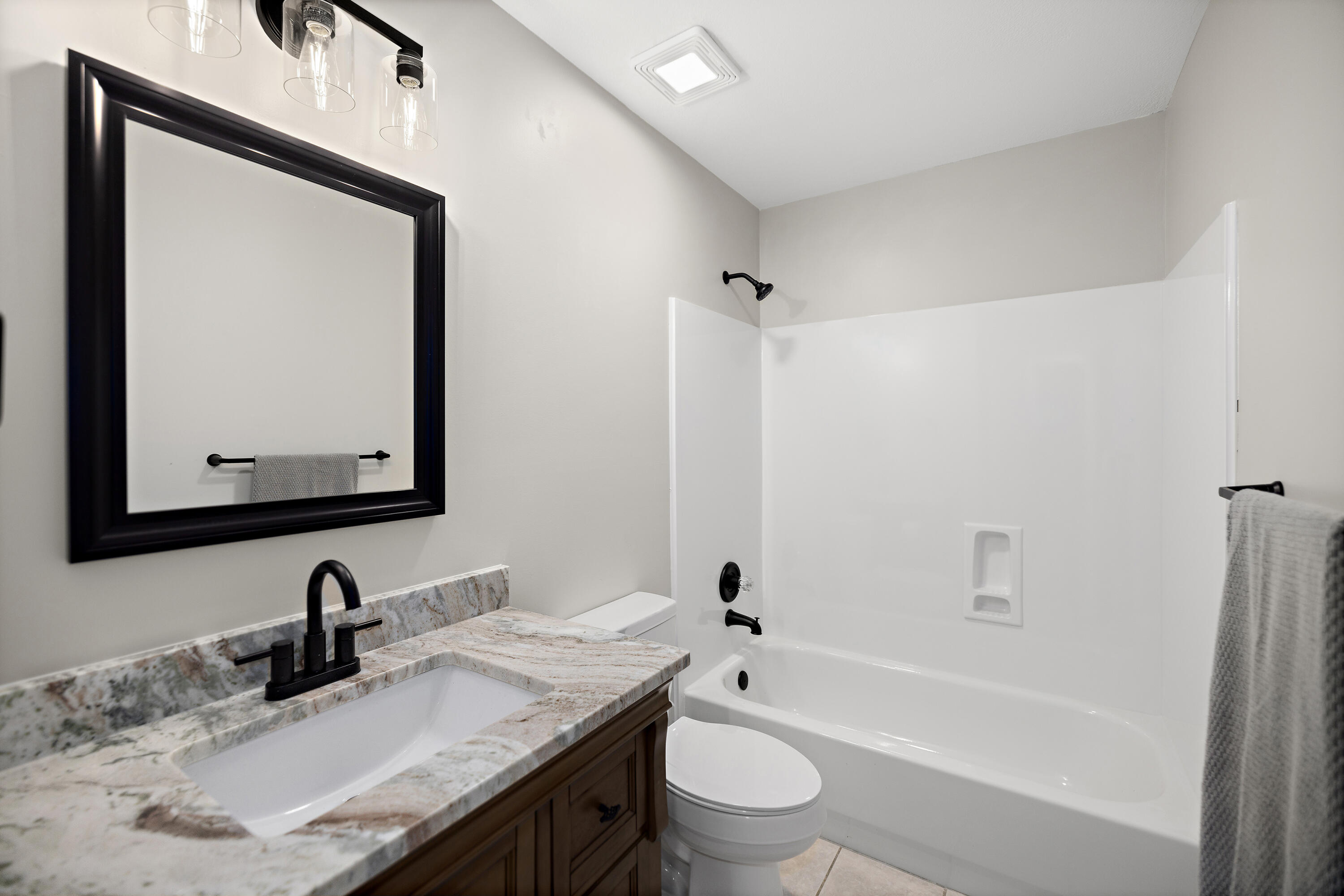 140 Harding Road Niceville, FL 32578 - Photo 27 of 56 140HardingRd-Niceville-FL-056