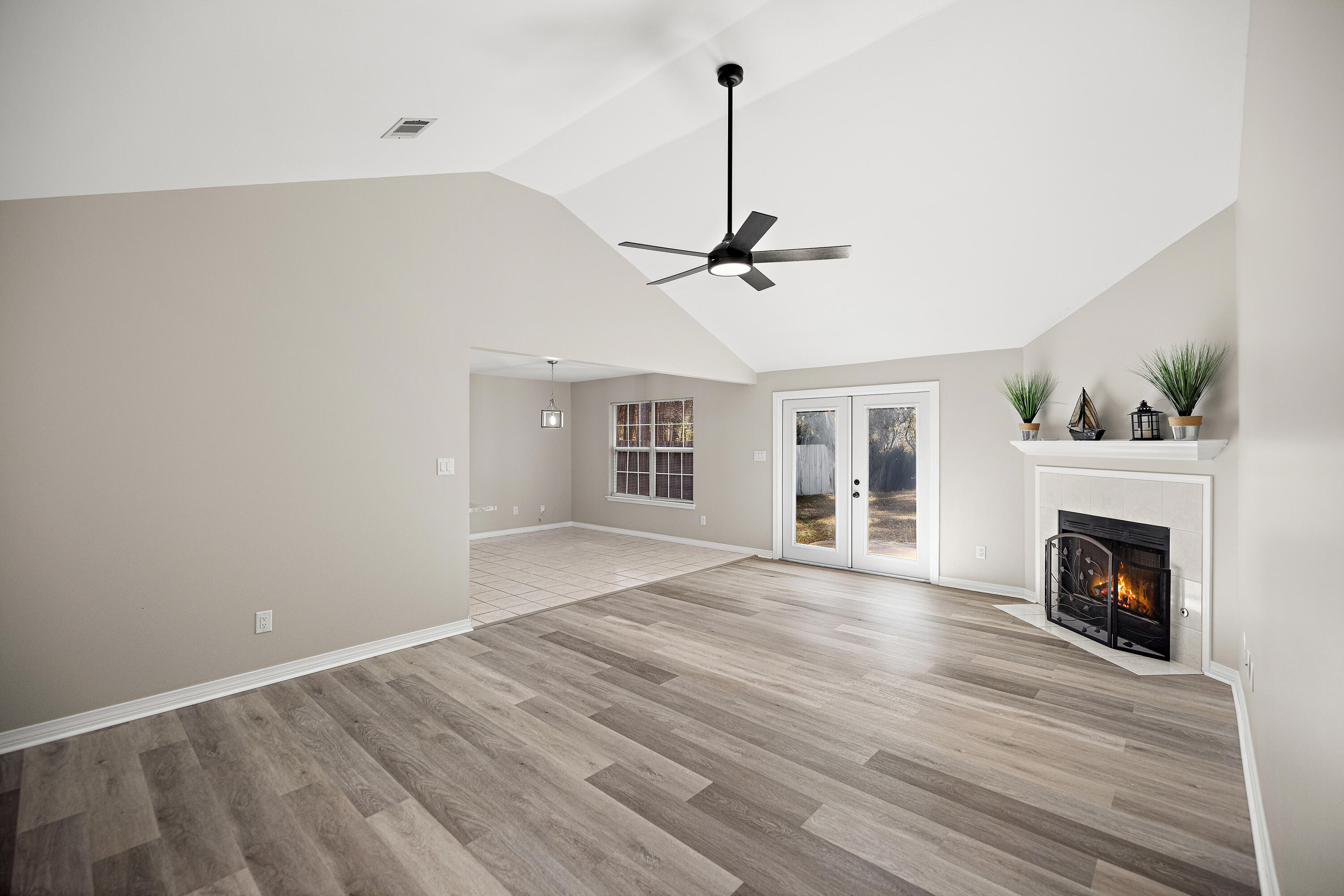 140 Harding Road Niceville, FL 32578 - Photo 8 of 56 140HardingRd-Niceville-FL-028