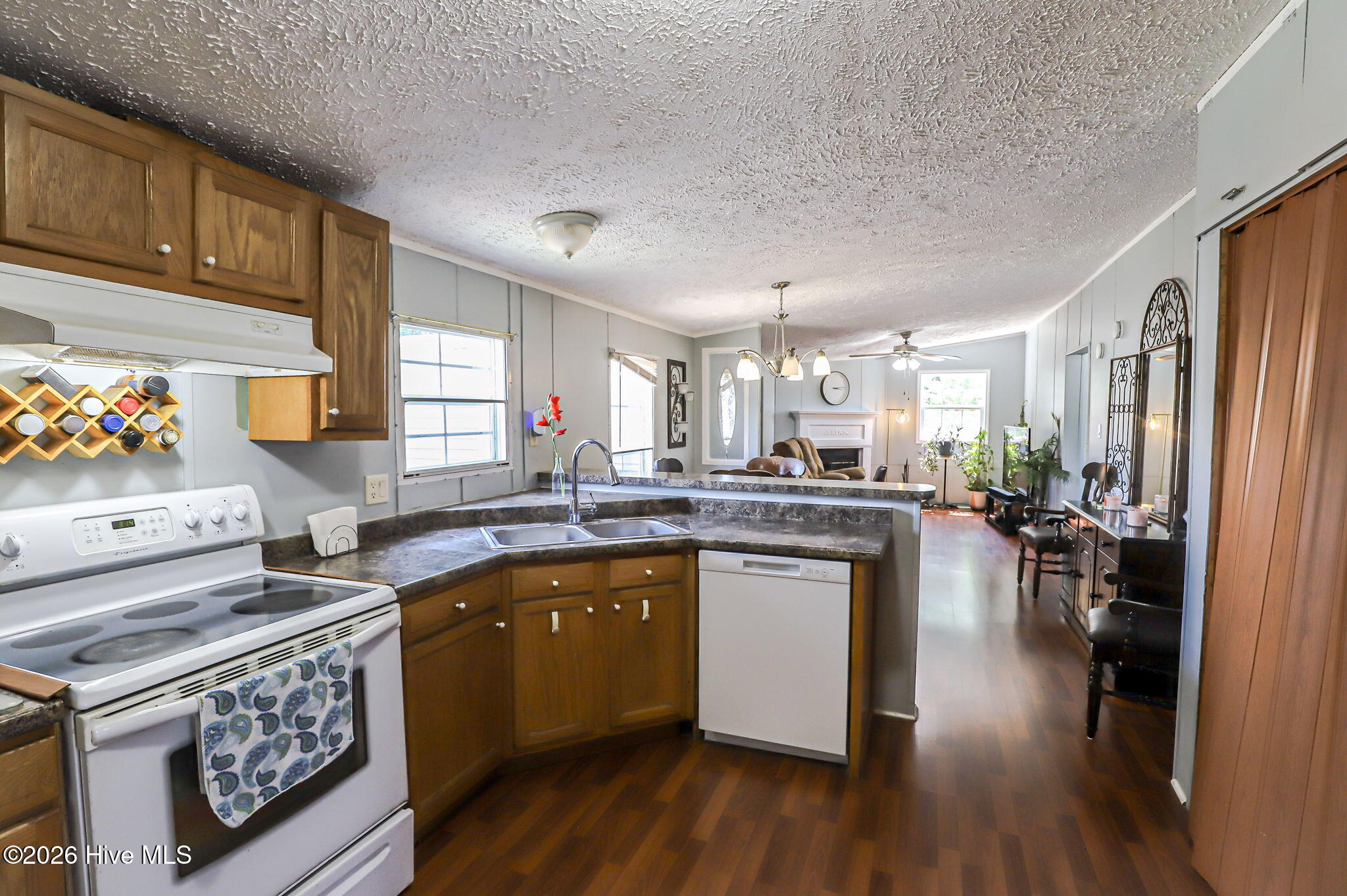 248 Mt Calvary Road Trenton, SC 29847 - Photo 8 of 34
