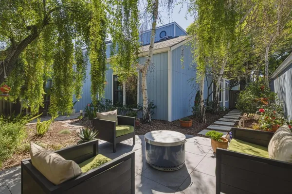 $1,488,000 | 221 North Rengstorff Avenue, Unit 1, Mountain View, CA 94043
